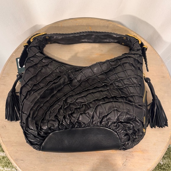 Lockheart Twin Pleats Basil Black Leather Hobo Bag